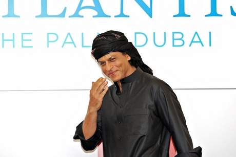Bollywood star Shah Rukh Khan hails Dubai while filming movie in the ‘glamorous’ city